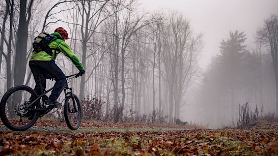 Mountainbiken inHaaksbergen (beeld via Ellen, Natuurmonumenten 13-8-21)